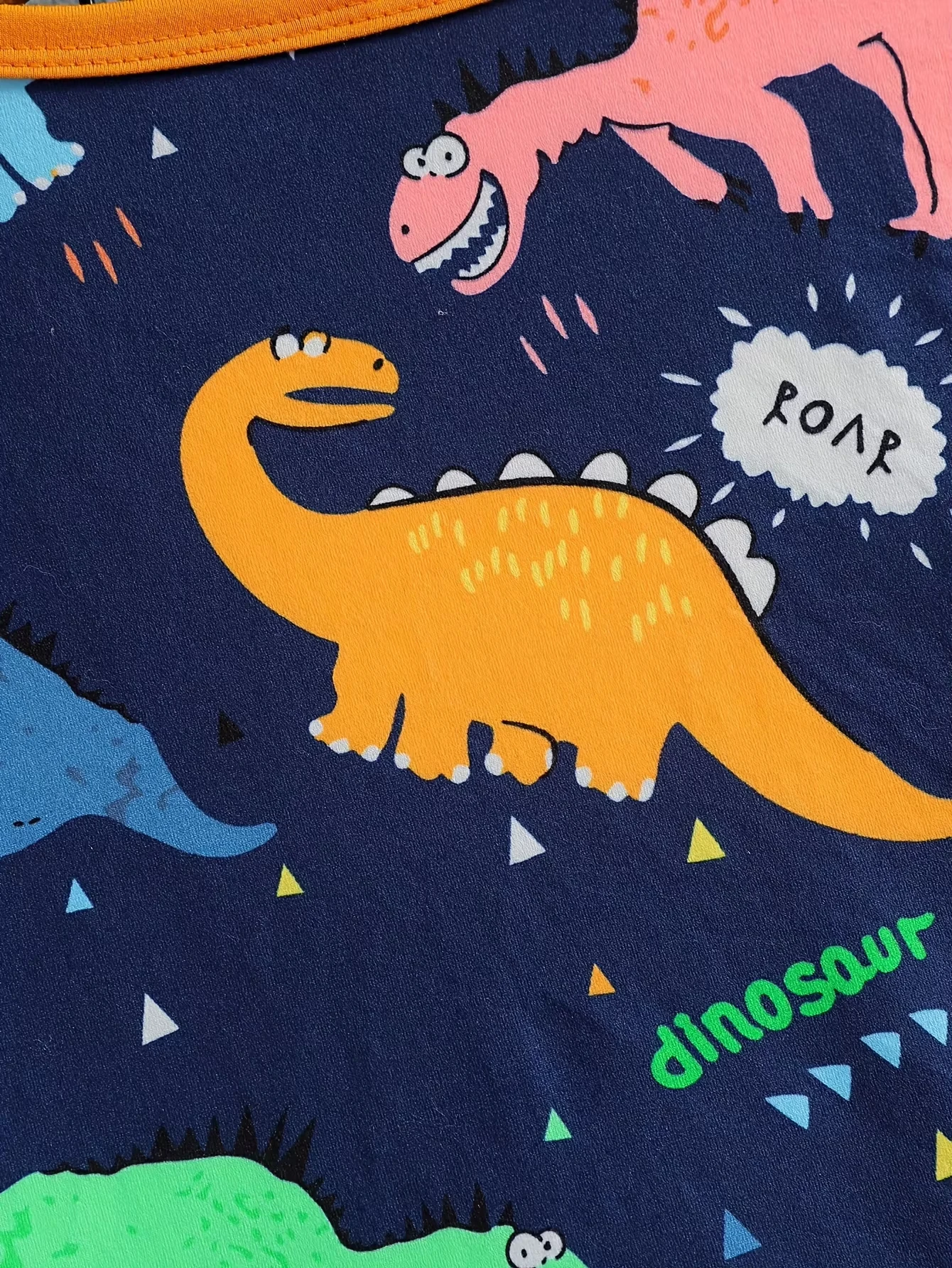 Детская одежда, милый игривый комплект с принтом динозавра, комплект детской домашней одежды, комплект из двух предметов с героями мультфильмов, можно использовать в качестве пижамы