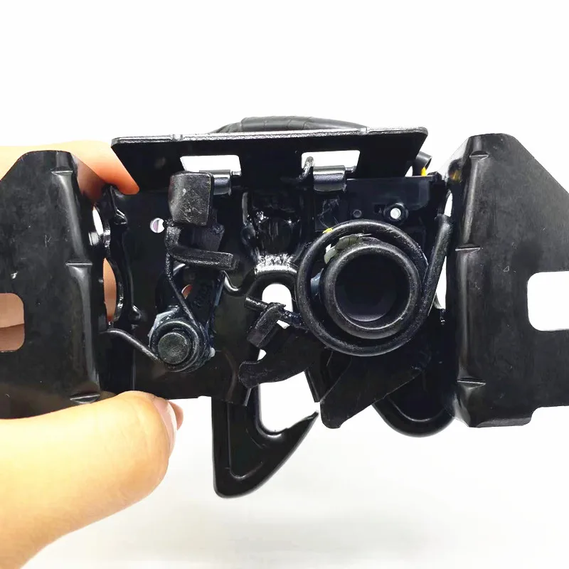 Für Buick 16-22 Lacrosse Hood Lock Down Hood Pull Cord Lock Down