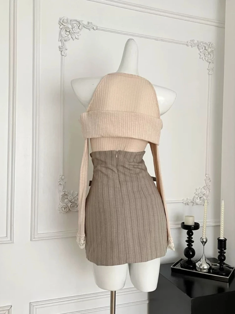 Vintage Sweet Women's 2 Piece Set Knit Off Shoulder Top + High Waist Striped Mini Skirt Aesthetic Retro Y2K Casual Party Outfits:Zestaw damski w stylu vintage, słodki, dwuczęściowy: dzianinowa bluzka z odkrytymi ramionami + spódniczka mini w paski z wysokim stanem, estetyczny, retro, Y2K, na co dzień, na imprezę.