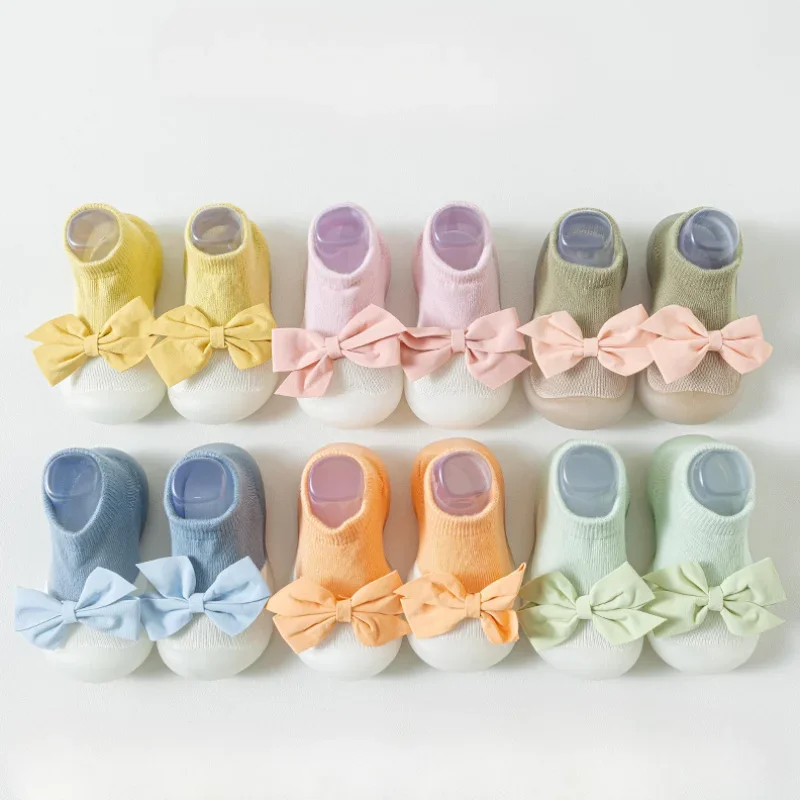 1 Pair Newborn Baby Shoes Embroidery Pattern Bow Cute Princess Style Soft Rubber Sole Crib Toddler Booties Toddler Girls Shoes