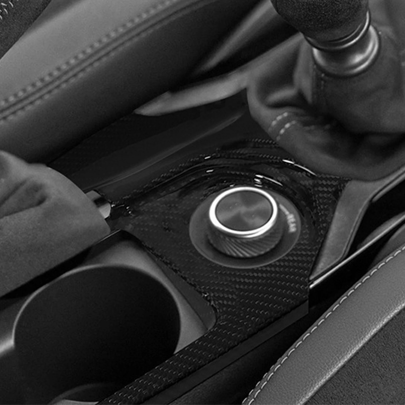 For Toyota Corolla GR 2023 2024 2025 Real Dry Carbon Fiber Gear Shift Water Cup Holder Panel Cover Car Accessories Modification