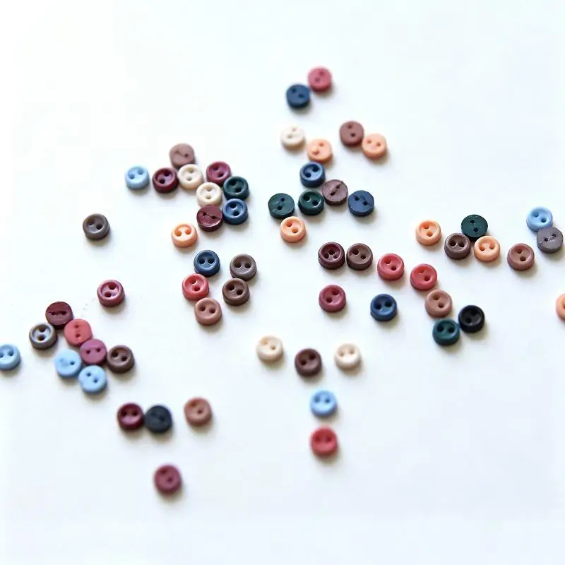 Näh- und Bastel-Harzknöpfe, 100 Stück, 3 mm, Retro-Stil, für DIY-Kunsthandwerk, zum Basteln von Puppenkleidung und Schuhen. – Detail 6