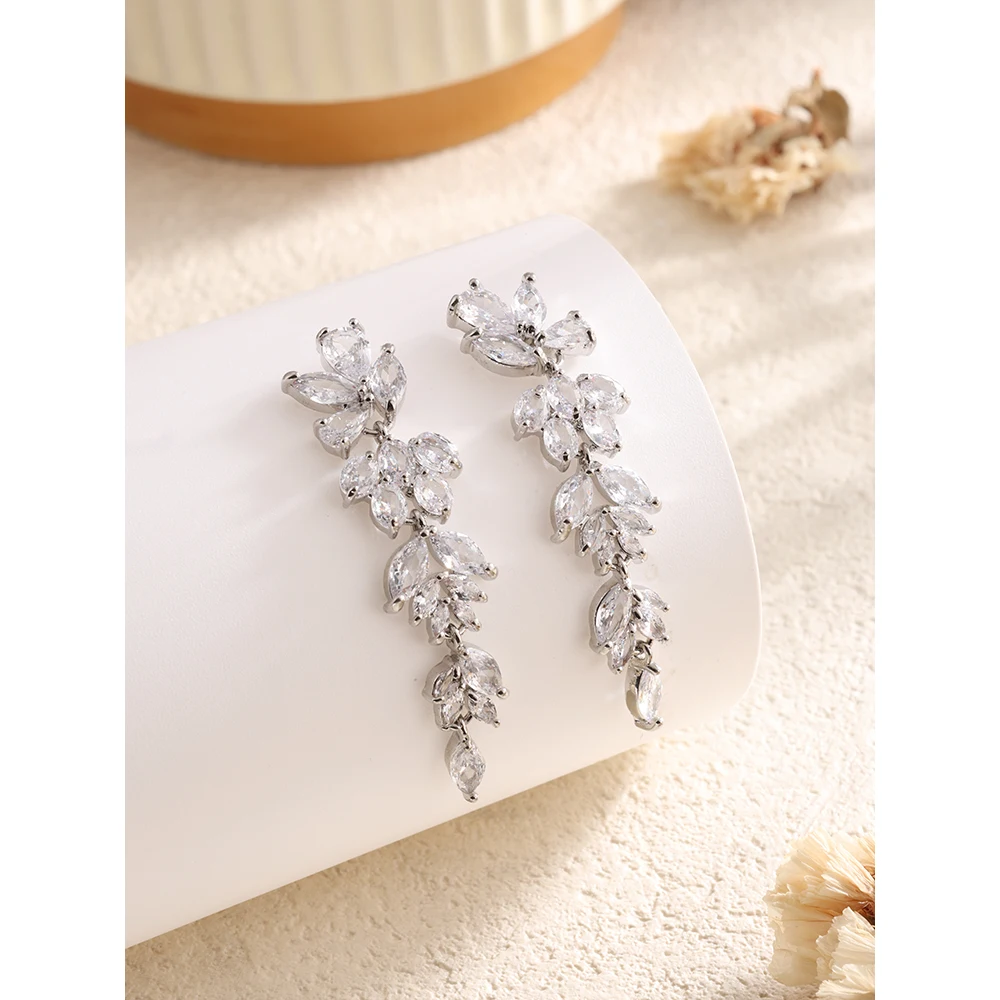 ZAKOL Fashion Leaf Zircon Long Earrings for Women Shiny Marquise Crystal Bridal Earring Party Wedding Jewelry