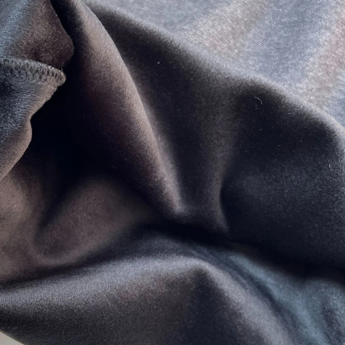 XXXXL Moda Plus Size Abbigliamento donna Pantaloni corti 2025 Autunno/Inverno Nuovo casual caldo pile e addensare pantaloni a gamba larga 462