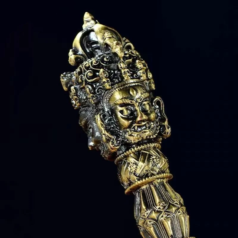 Dreiseitiger Puja Vajra-Stößel, der Dämonen unterdrückt, buddhistischer Altar, Heimdekoration, tibetisches Kupfer, esoterisches buddhistisches Ritual