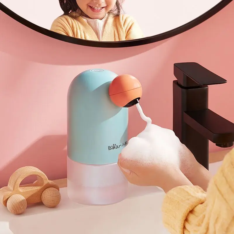 หมีเซนเซอร์อัตโนมัติสำหรับเจลทำความสะอาดมือสมาร์ทโฟมเครื่องซักผ้าโทรศัพท์มือถือเครื่องจ่ายสบู่เหลวในครัวเรือนใหม่ที่น่ารักสำหรับเด็กบ้าน