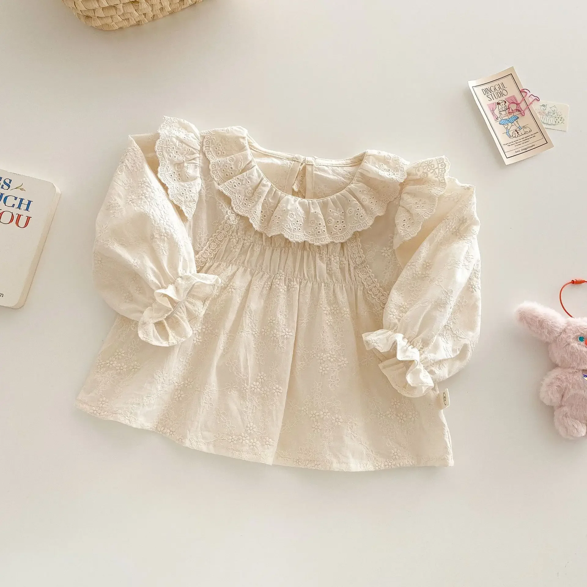 

0-5Y Ruffled Trim Bubble Sleeves Girls Shirt Korean Baby Cotton Lace Blouse Spring Autumn Breathable Princess Children Top Shirt