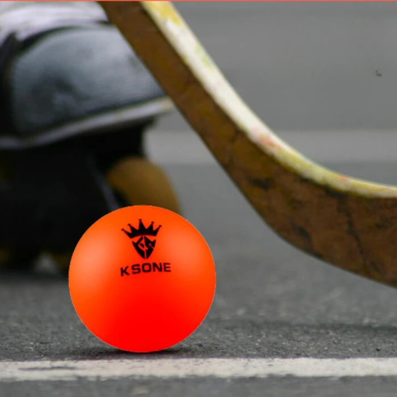 1 Uds. Equipo de goma resistente al desgaste de Hockey de 65mm, juego de Hockey callejero, pelota de entrenamiento profesional, pelotas de práctica para fanáticos del Hockey