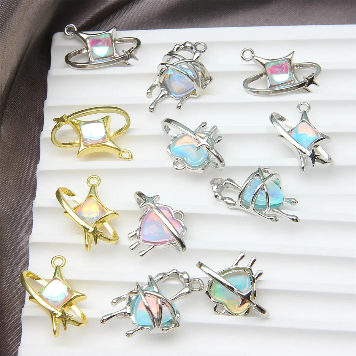 6pcs fantasy starburst colorful heart-shaped saturn star moon alloy pendant diy handmade jewelry accessories material