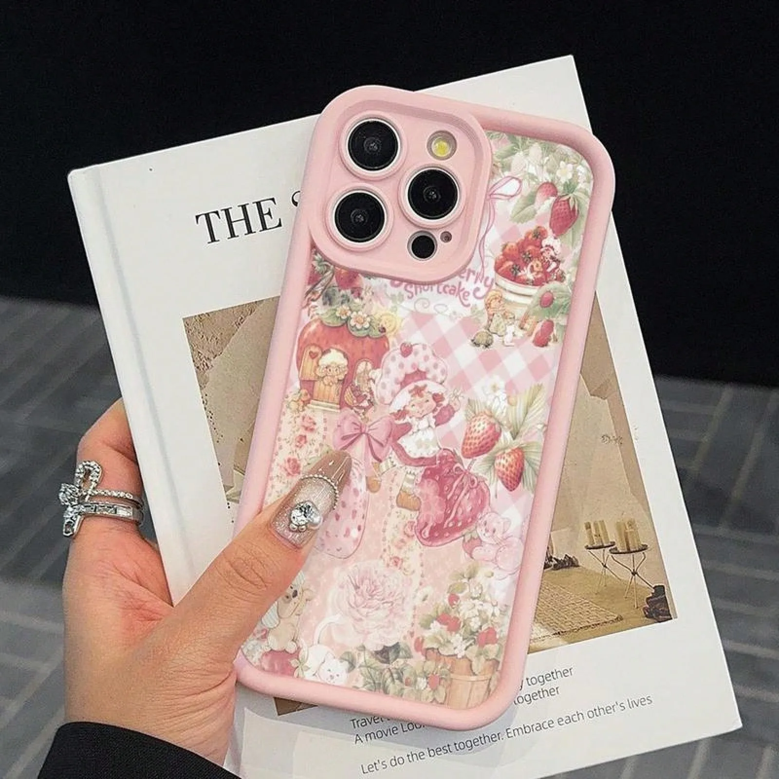 

Strawberry & Flower Pattern Cute Phone Case For iPhone 17 16 15 14 13 12 11 Pro Max XS X XR 7 8 Plus 16E 17 Air Pink Soft Cover