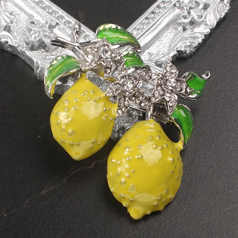 Vintage Lemon Brooc…