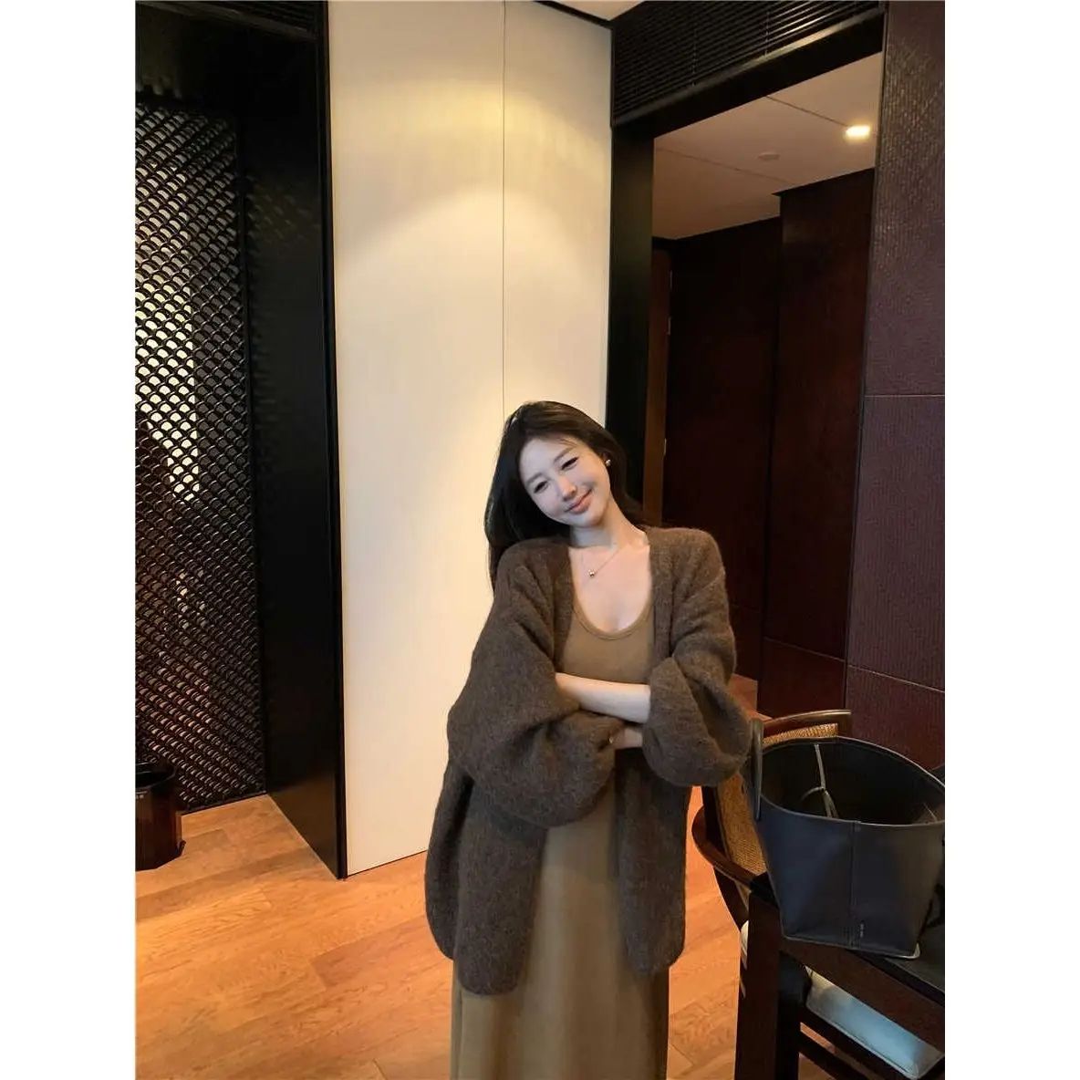 

Sweaters Jumpers Cardigans Womens Long Femme Oversize Modal Knit Scallop Edge Fitted Garden Wedding Feminine Pretty Fashion Fit