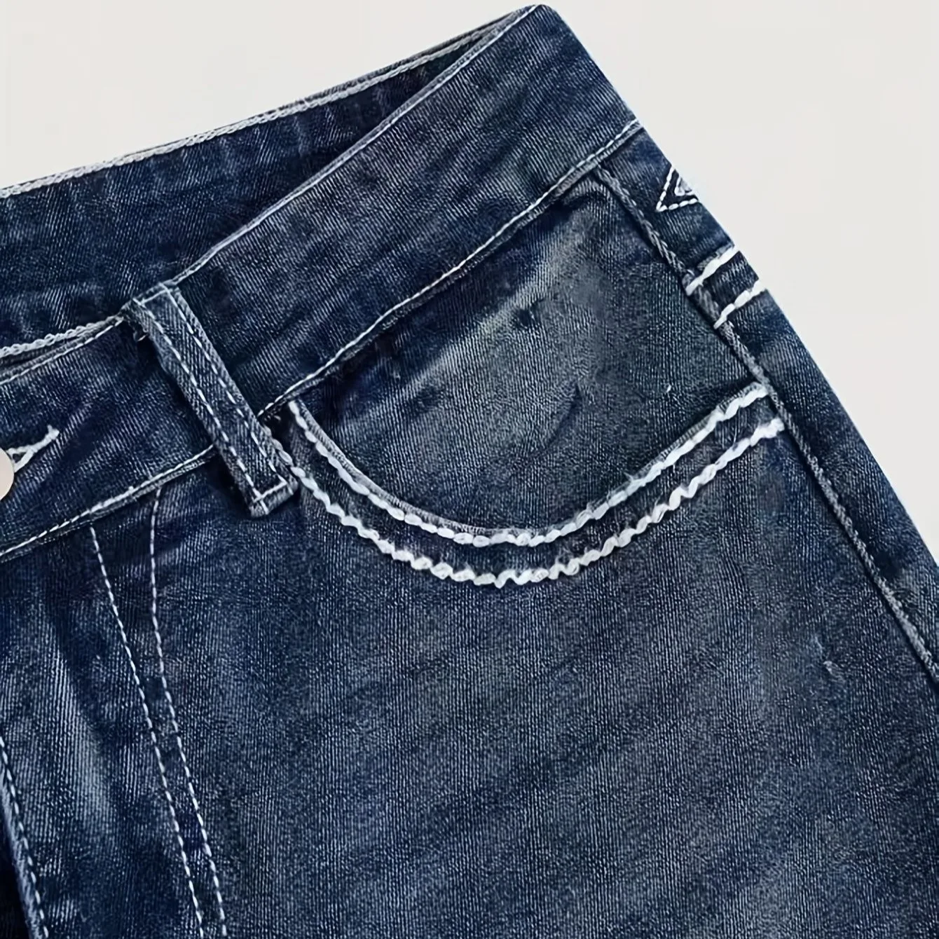 Meistverkaufte Mid-Rise Jeans  – Embroidery Effect Bewertung und Preis