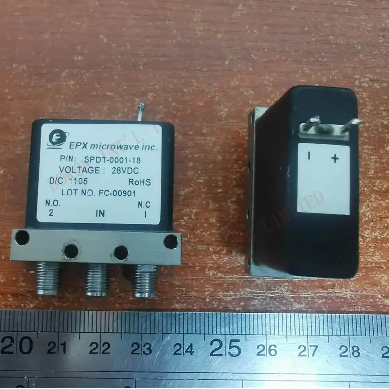 Banda larga DC-18GHz 28vdc sma único pólo duplo lance SPDT-0001-18 tx rx antena interruptor de distribuição rf microondas