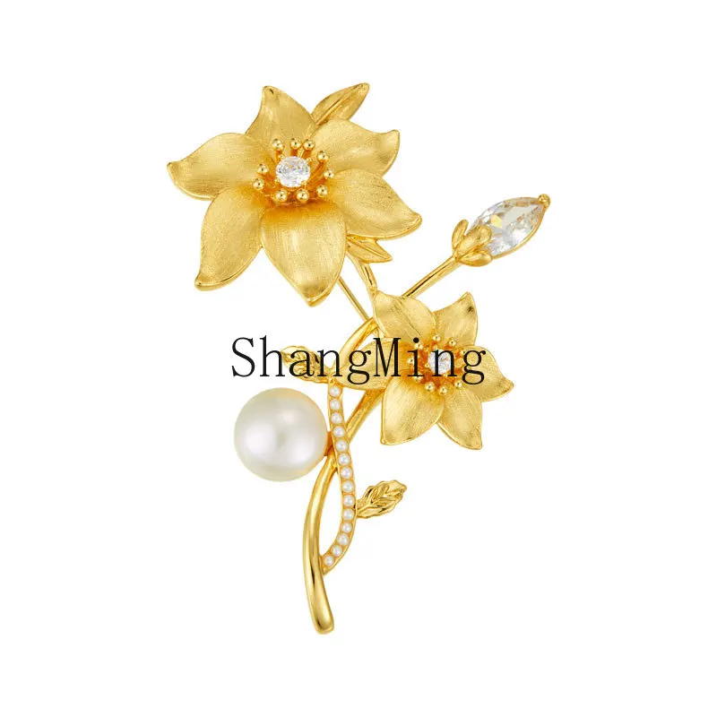 

DSA Gold Brushed Flower Brooch Copper Alloy Zircon Freshwater Pearl Clothing