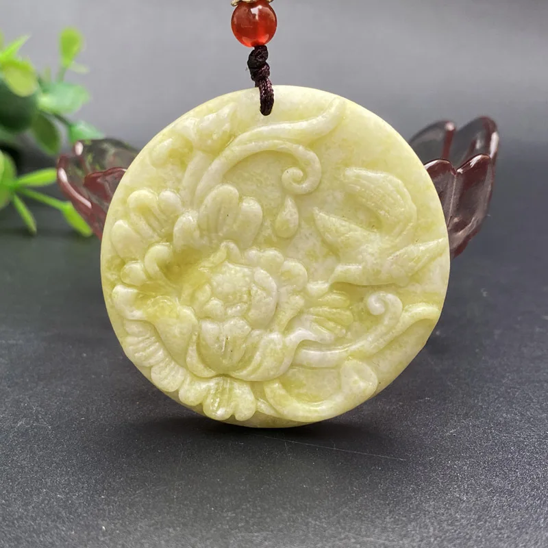 

Natural Handmade Carved Flower and Bird Pendant in Emerald Color, Men and Women, Floral and Bird Language Jade Necklace
