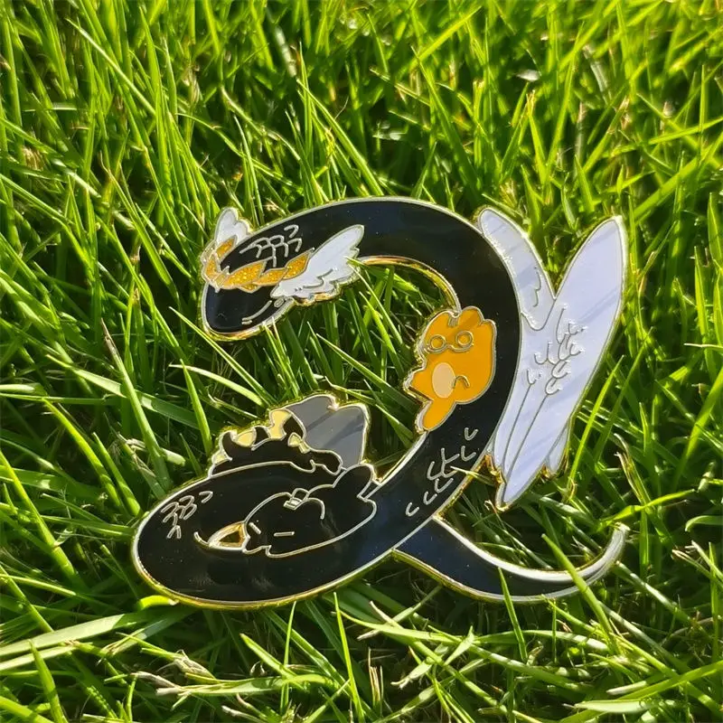 Lord of Mysteries luminescence Button Pin Cute Anime Character Brooch Badge for Backpack Accessories Decor