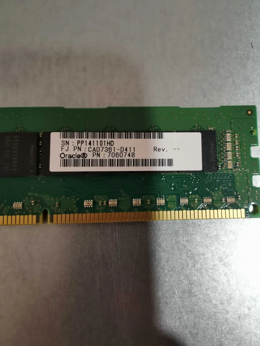 

For SUN Oracle M10-1 M10-4 8G DDR3-1600 7060748 7105615