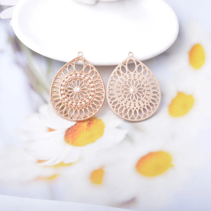 10 Stück/Set Sommer Legierung Goldene Runde Wassertropfen Weiße Anhänger Schmuckzubehör Emaillierte Ohrringe Anhänger – Detail 10