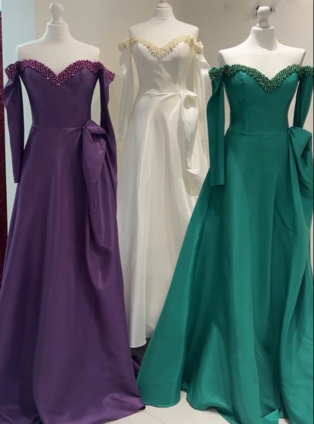 Robes longues personnalisées, plis assortis, paillettes, perles, ligne a, épaules dénudées, occasions sur mesure, élégantes, classiques