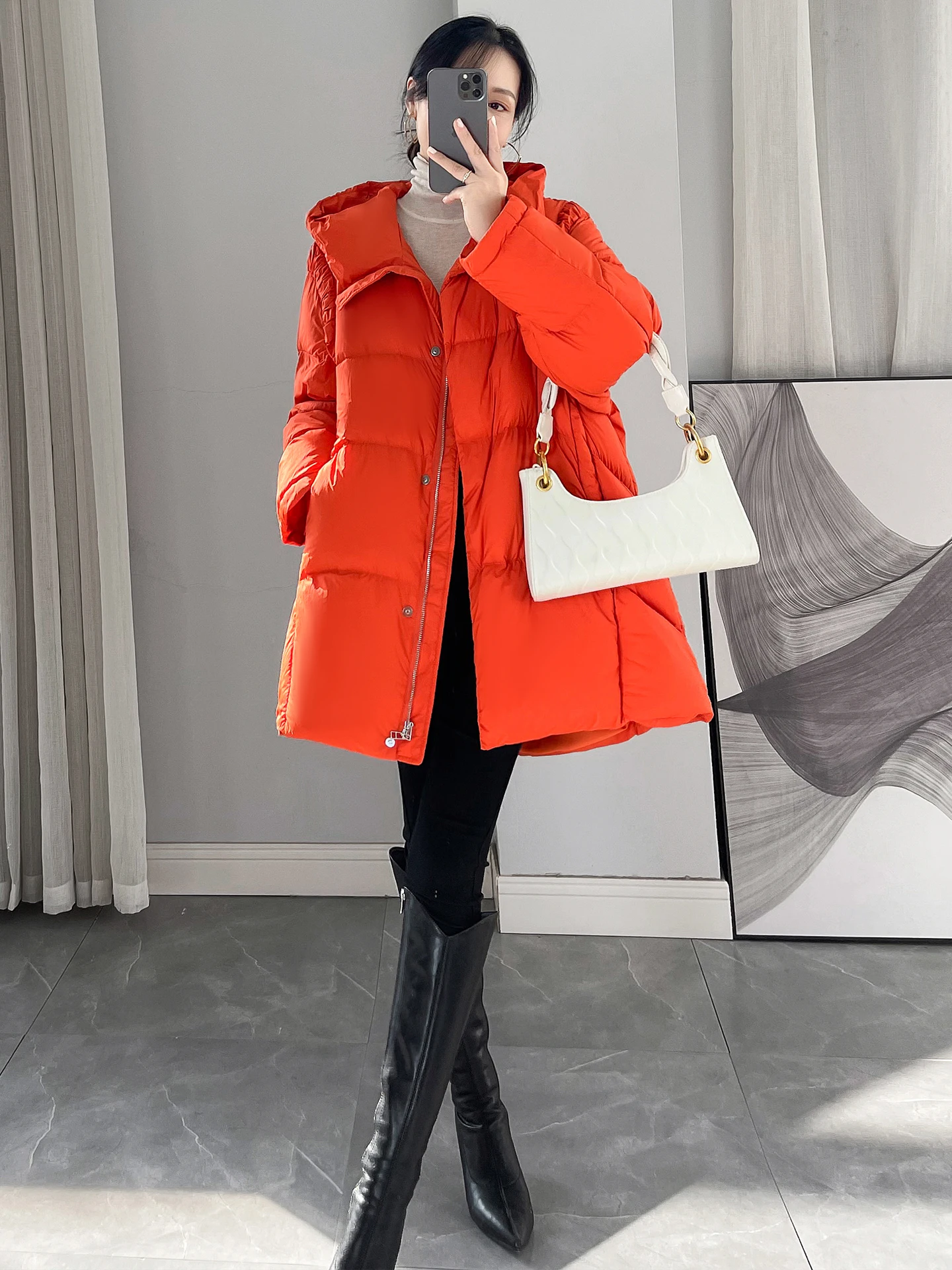 

Теплая пуховая куртка-пуховик средней длины с капюшоном, свободного кроя, оранжевого цвета, женская зимняя куртка в корейском стиле для повседневной носки