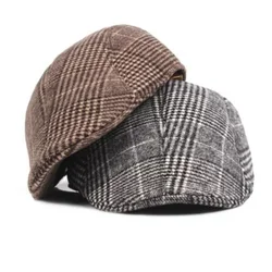 Męskie damskie bawełniana w kratę czapki z beretami w średnim wieku jesienne zimowe czapki Boina jodełkę Newsboy Baker Boy Hat Tweed Flat Cap