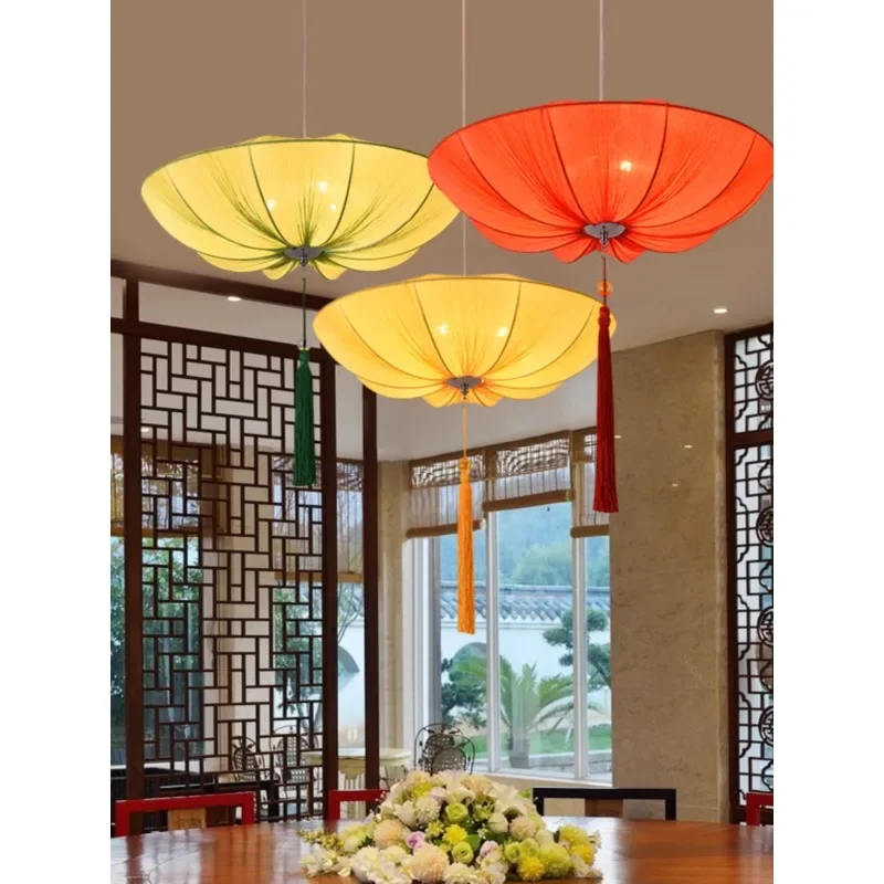 

Classical lotus leaf lantern