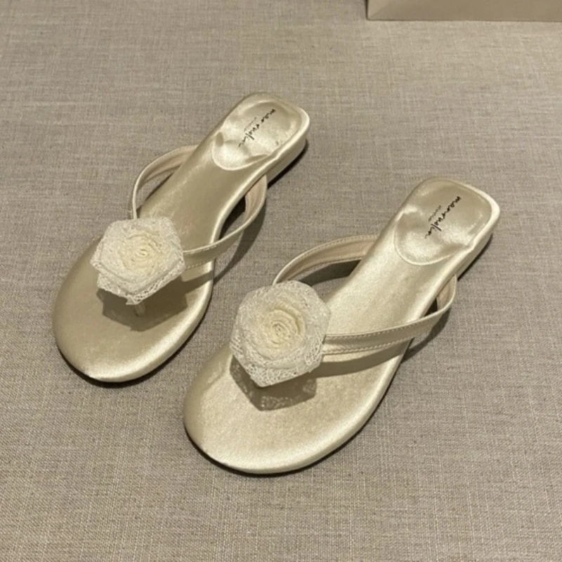 Flower Women Flats Slippers Fashion Flip Flops Summer Clip Toe Shoes Designer 2025 New Sandals Casual Slingback Woman Slides