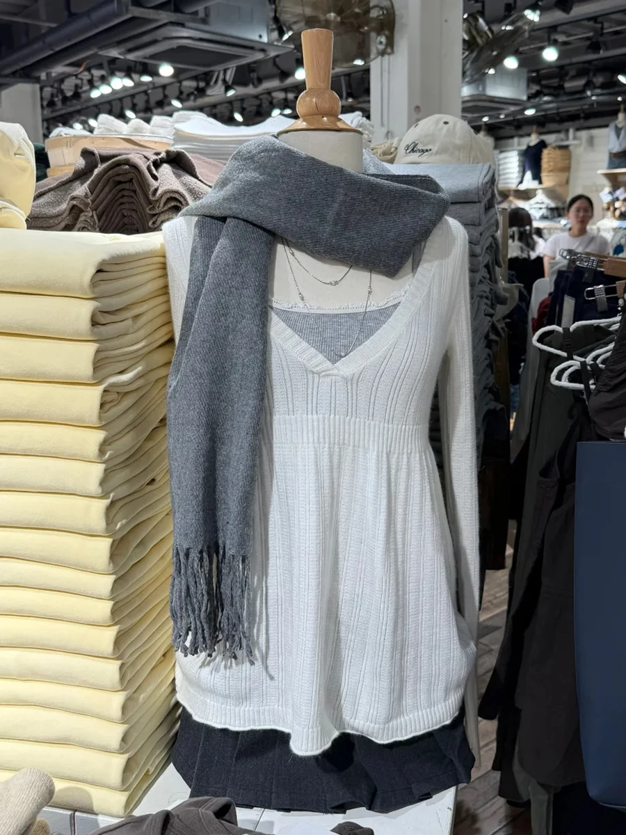 

New Solid Hollow Out Knitted T-shirt 2026 Spring Ribbed V-neck Slim Long Sleeve Tees Women High Waist White Sweet Knitwear Tops