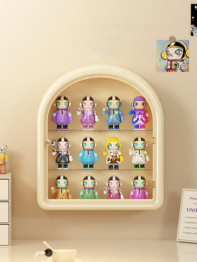 Pudełko do przechowywania figurek akrylowe pudełko do wiązania stojak wystawowy dla lalek magnetyczna przyssawka figurka gablota pyłoszczelna lalka pudełko z niespodzianką