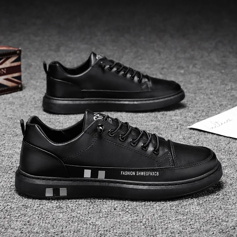 Scarpe da uomo Moda Scarpe da uomo in pelle di alta qualità Business Casual Leggero Lusso Scarpe da uomo di moda di fascia alta Zapatillas Hombre