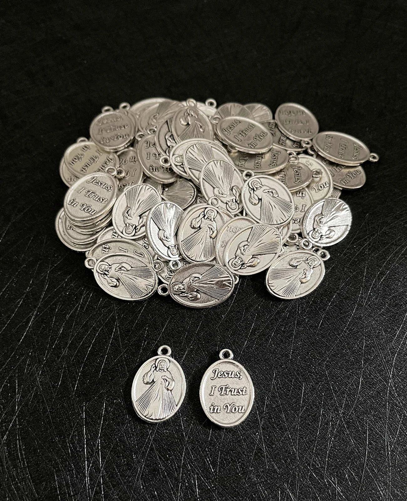 Cottvott-medalla de "Jesús I Trust in you", Medalla católica de la bendición, colgante de la divinidad, moneda DIY, piezas de fabricación de recuerdo religioso, 10 piezas