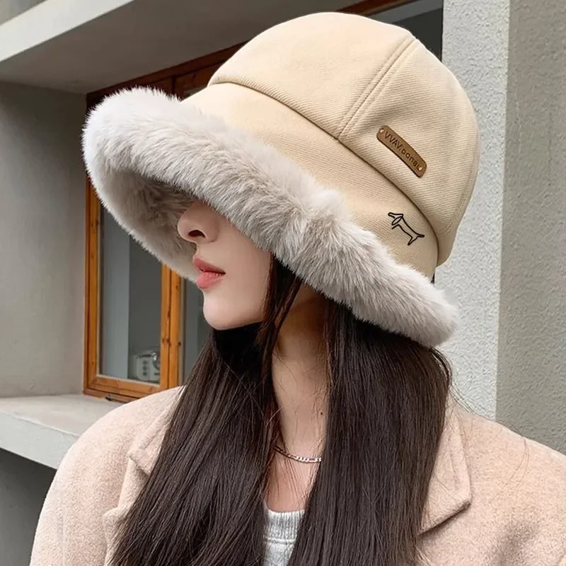 Winter Golf Wear Women 2024 High Quality Golf Cap Outdoors Keep Warm Fisherman Hat Women's Fashion Casual Pen Hat