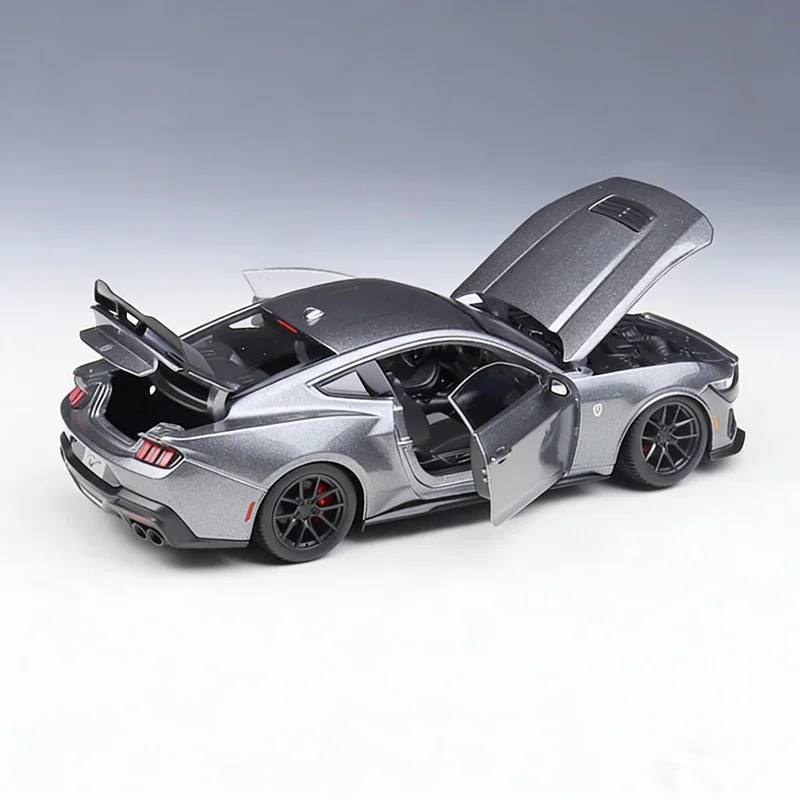 1:24 Mustang Dark Horse 2024 Alloy Sports Car Model Diecast Metal Muscle Vehicles Car Model Simulation Collection Kids Toys Gift