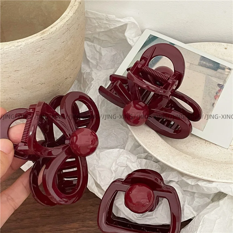 New for autumn and winter burgundy plastic cross bow disc hair grab clip cute red round ball hairpin hair grab.