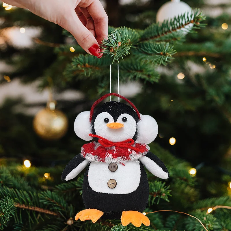 Decoración superior del árbol de Navidad del pingüino de Navidad de 1 pieza, colgante decorativo del pingüino con cubiertas para las orejas