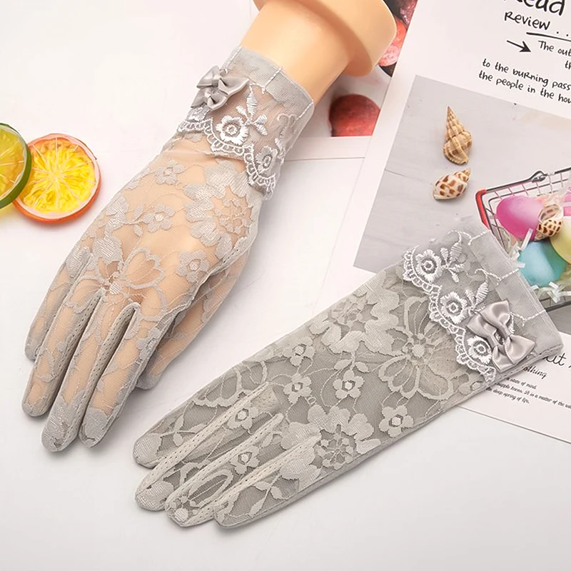 Spring And Summer Lace Women's Gloves Bowknot Thin Ice Shreds Outdoor Sunscreen Gloves Elegant Wedding Accessories