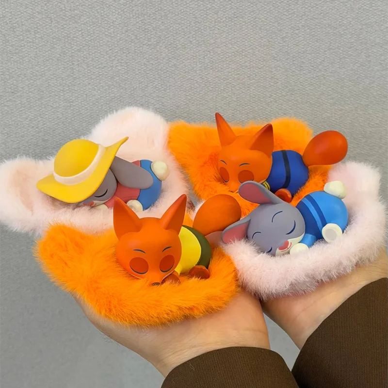Nouveau véritable Zootopia couché série boîte aveugle Zootopia figurines d'anime boîte mystère Judy Hopps Nick Wilde chef Bogo cadeau jouet