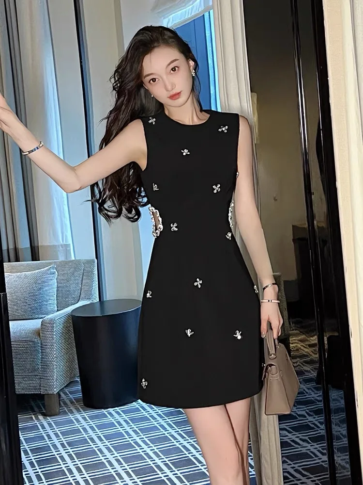 High Quality French Summer Black Sleeveless Tank Short Party Dress Luxury Women's O Neck Diamonds Sexy Hollow Waist Mini Vestido