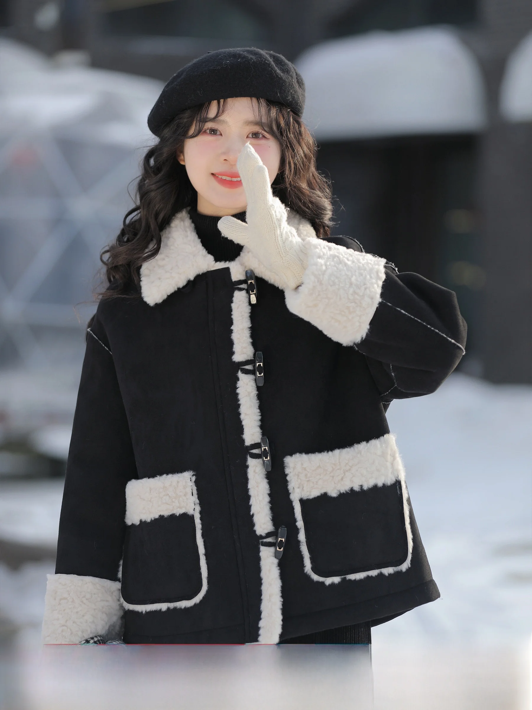 

Lingjiu Women's Plush Jacket Short Thickened Winter Coat Korean Style Commute Pure Color Button Pocket Polyester Fiber