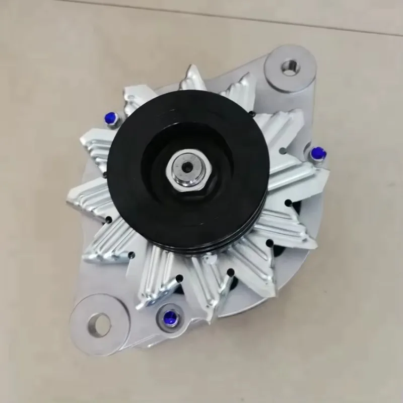 

Высококачественный генератор генератора 600-825-7212 12V140E-3 для деталей двигателя SAA6D140E-5 6D140