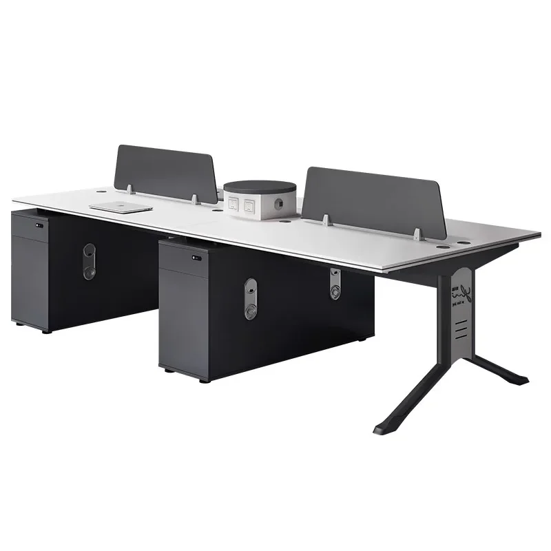 

Офисный стол для персонала: простой и современный, двусторонний, на шесть человек, с четырьмя рабочими местами, с перегородками-экранами.