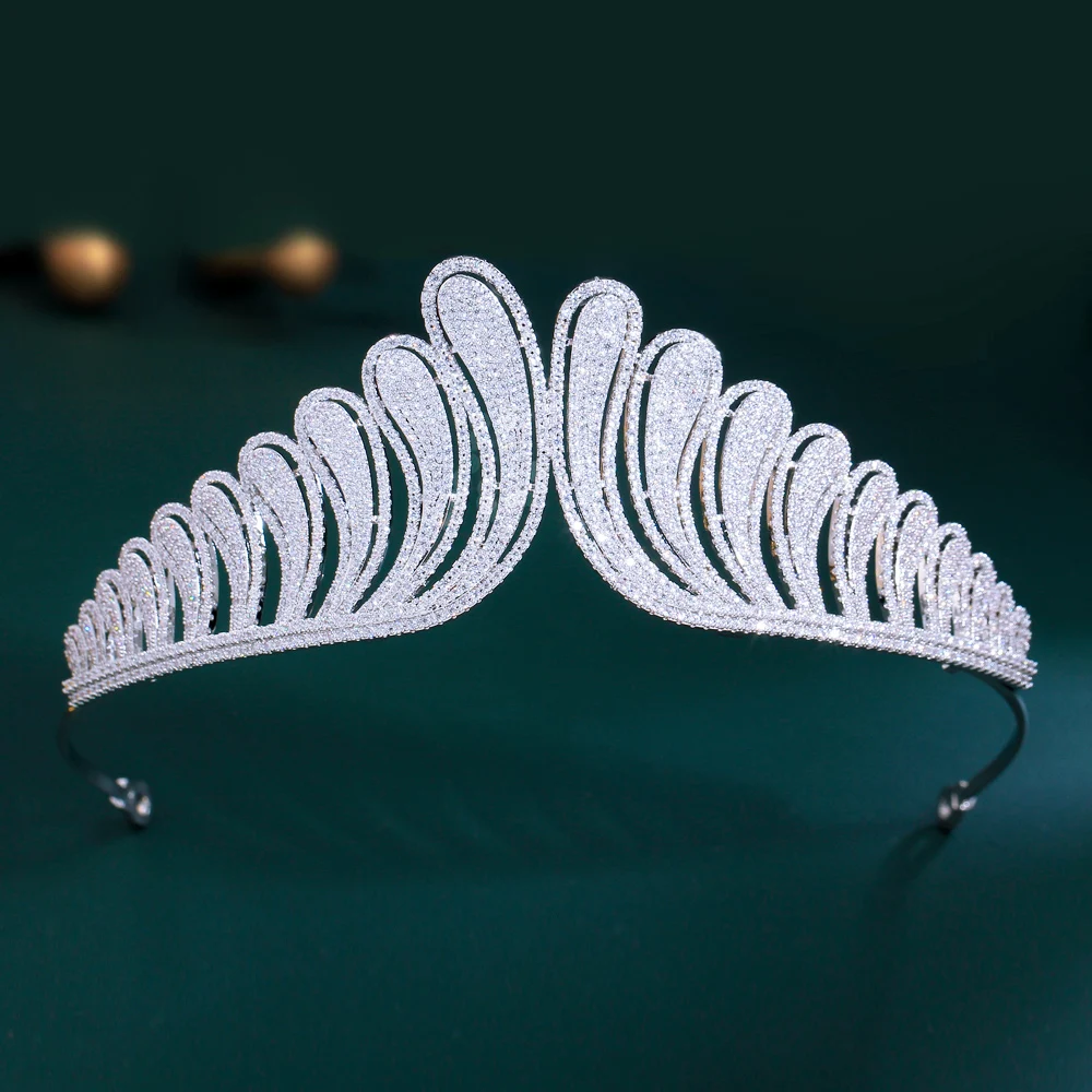 

ThreeGraces Shiny Cubic Zirconia Feather Shape Tiaras and Crowns Luxury Headpiece Bridal Wedding Hair Accessories Jewelry HA117