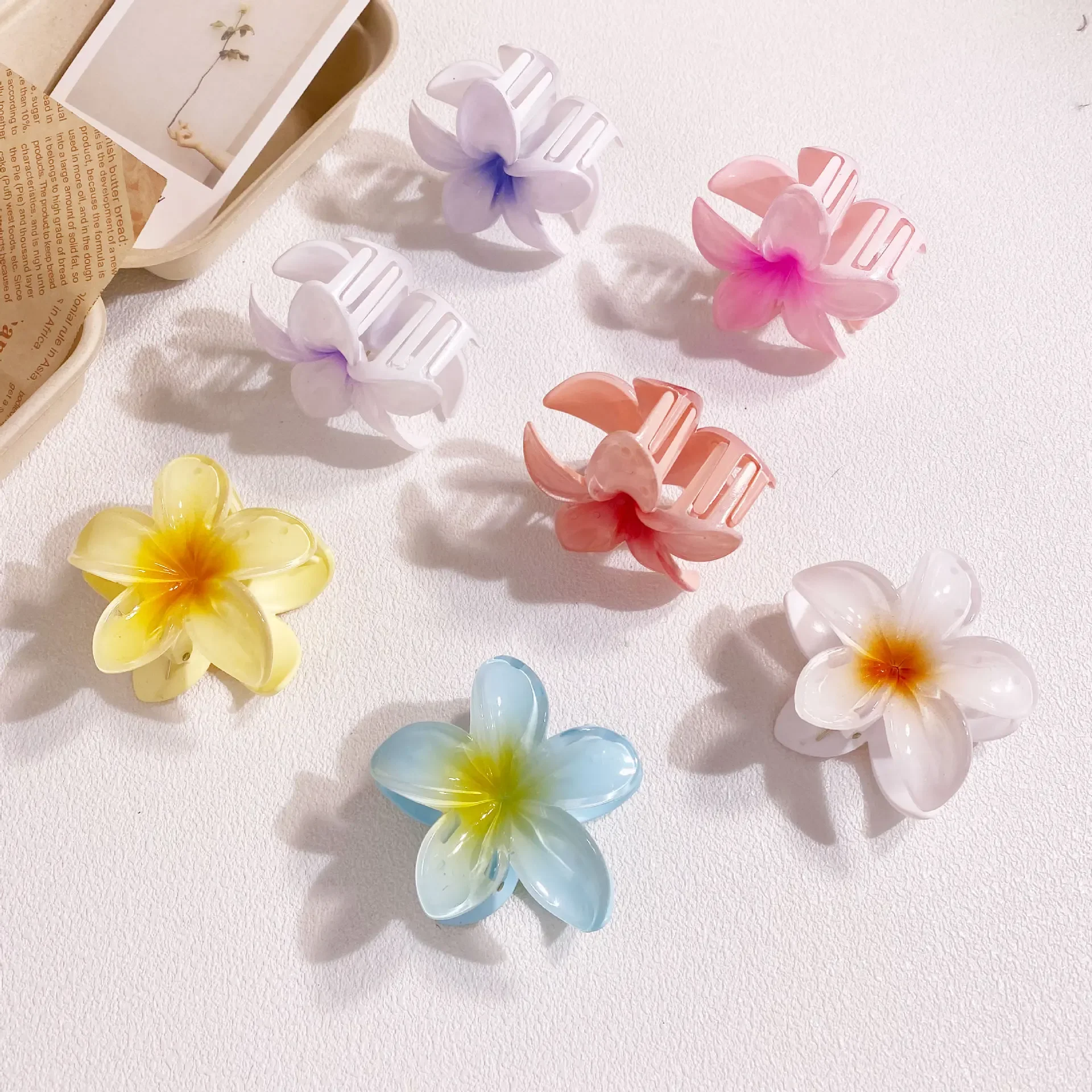 Egg flower grab clip Bauhinia large disc hair shark clip female vacation wind 8CM Rural style hair claws Flower Hair Claw Garras