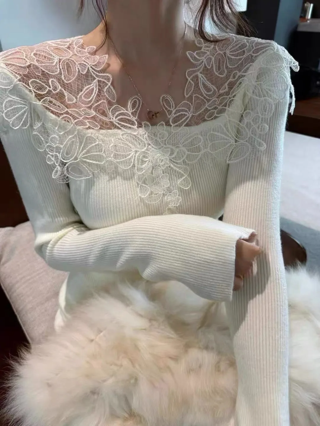 

Fashion Trend Patchwork Lace Knitted Shirt Autumn Winter V-neck Long Sleeved Women Sweater Slim Pullovers Tops