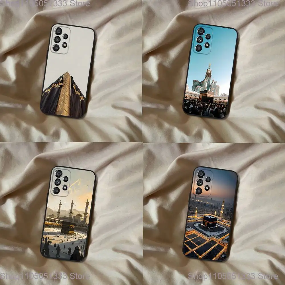 

Pilgrims IN Mecca Cover Phone Case For Samsung Galaxy A20,A21s,A22,A31,A32,A52,A53,A72,73,A80 Soft Black Cover