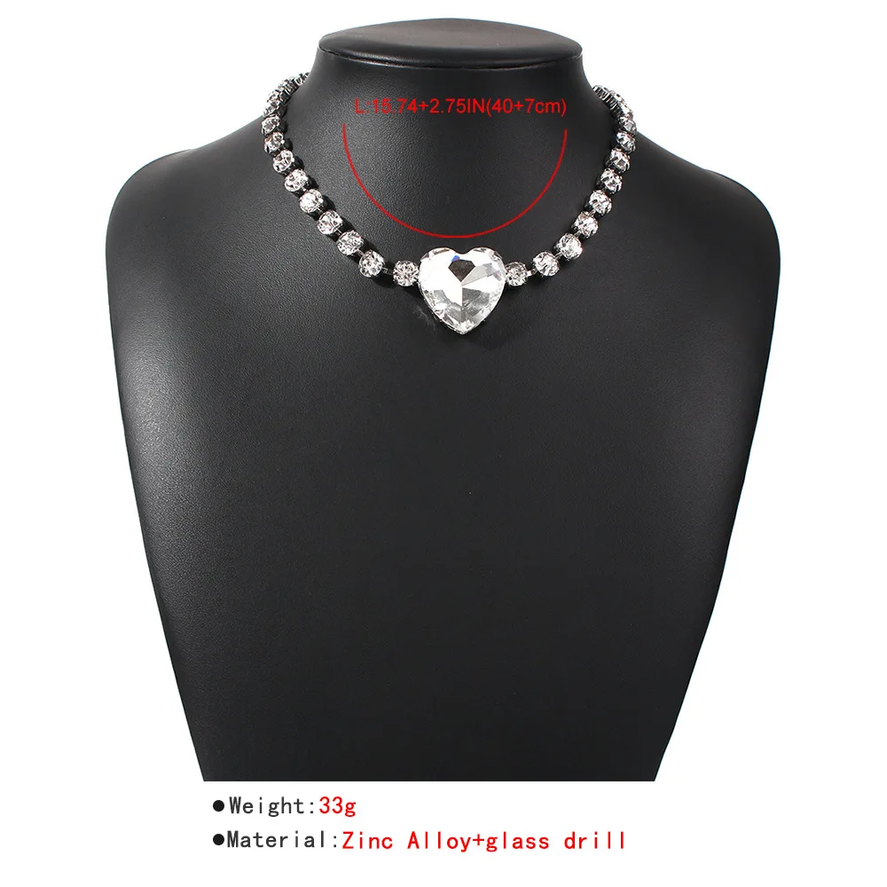 Luxury Shiny Big Heart Crystals Choker Necklace for Girls Women Wedding Club Shiny CZ Clavicle Short Engagement Necklace Gift