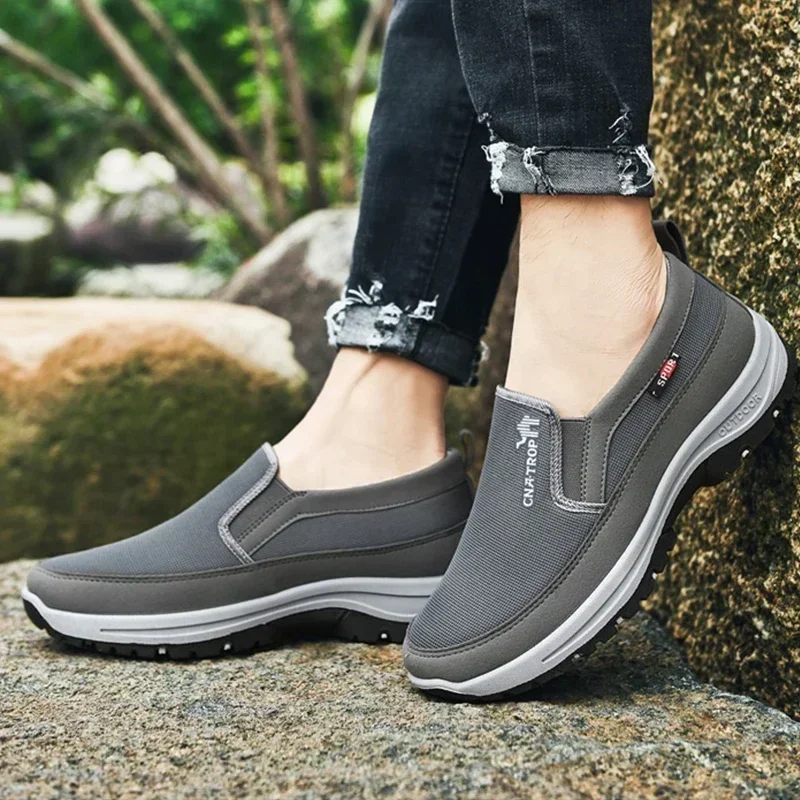 Trampki Męskie buty Casual Loafers Antypoślizgowe buty wulkanizowane Miękka podeszwa Jednolity kolor Wygodne buty do sportów wodnych Czarny