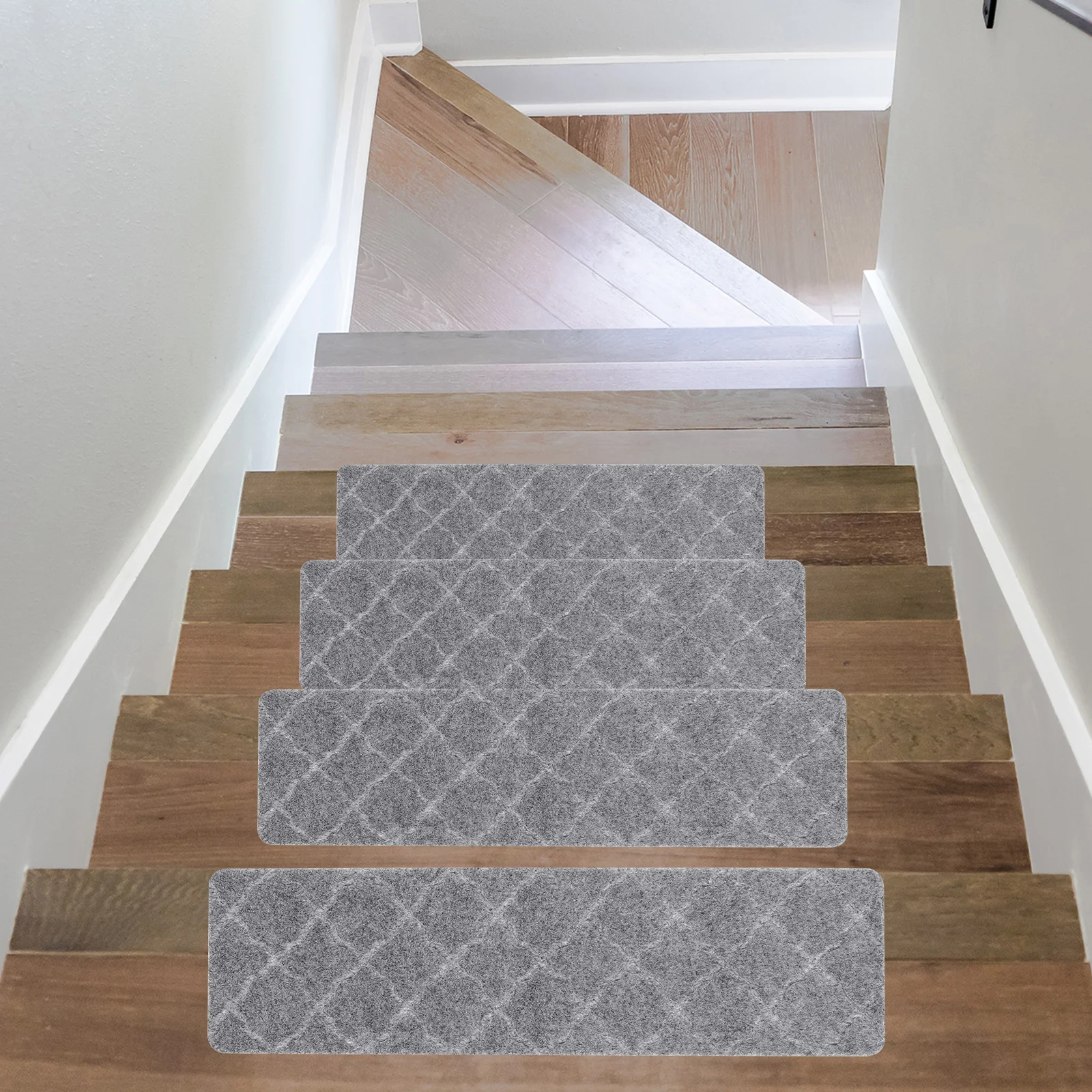 

Anti-Slip Stair Tread Durable Polyester Tpr Easy Install Protects Stairs Indoor Carpeted Steps Safety Stair Treads