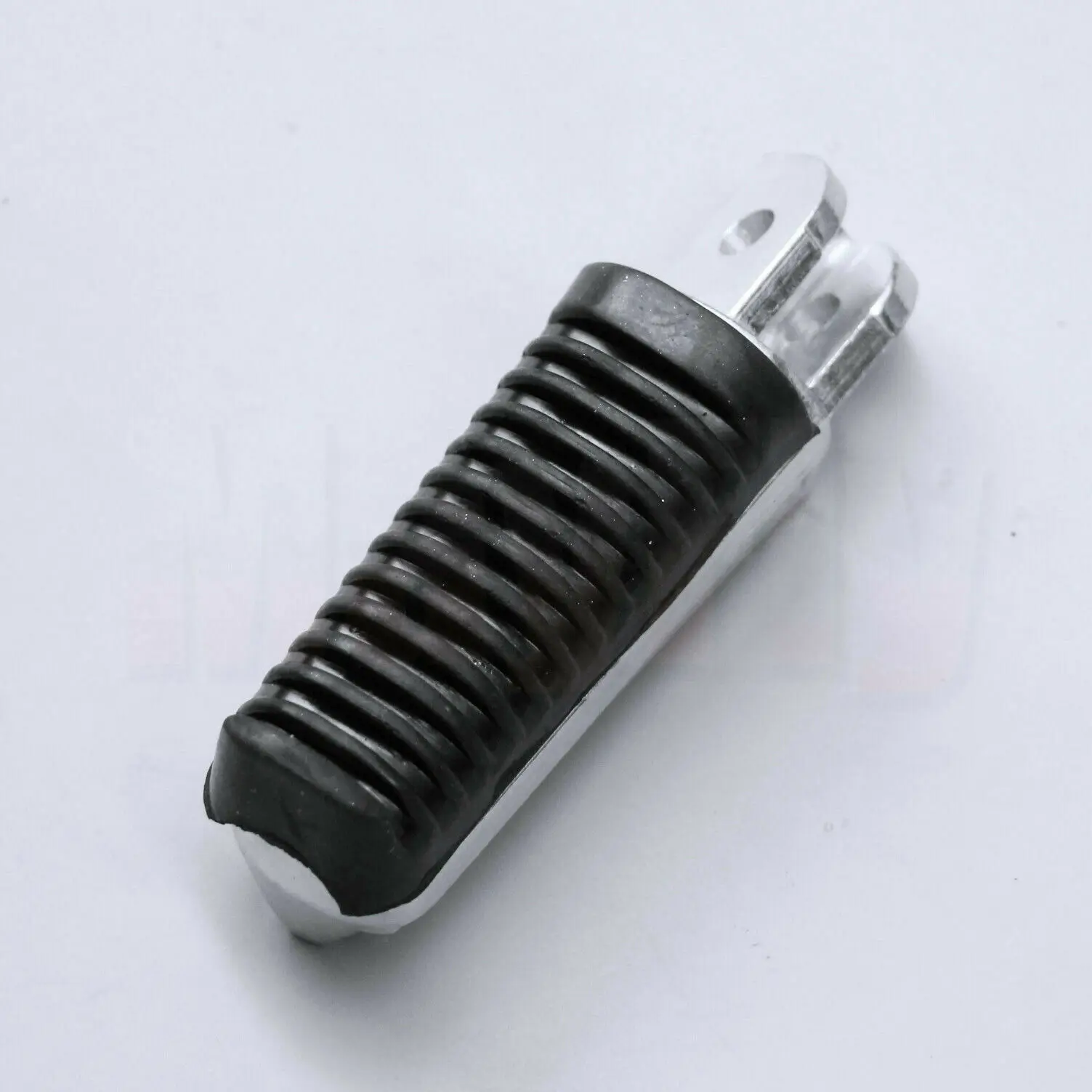 Motorcycle Front Foot Pedal Fit For Boulevard VZR1800 M109R 2006-2018 VZR 800 2007-2017 Motorcycle Front Footrest Foot Pegs